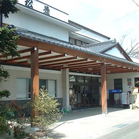 Shin-Matsuba Ryokan Фукушима Екстериор снимка